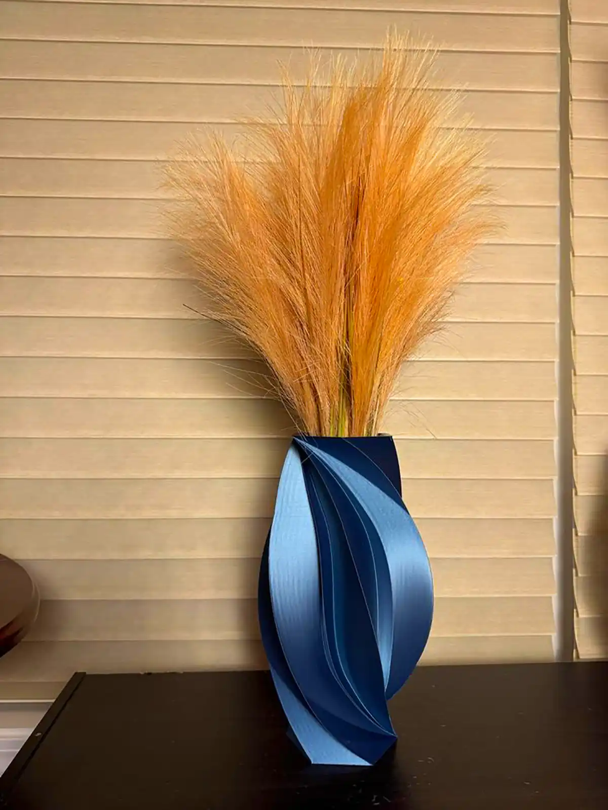 گلدون خاص و مدرن