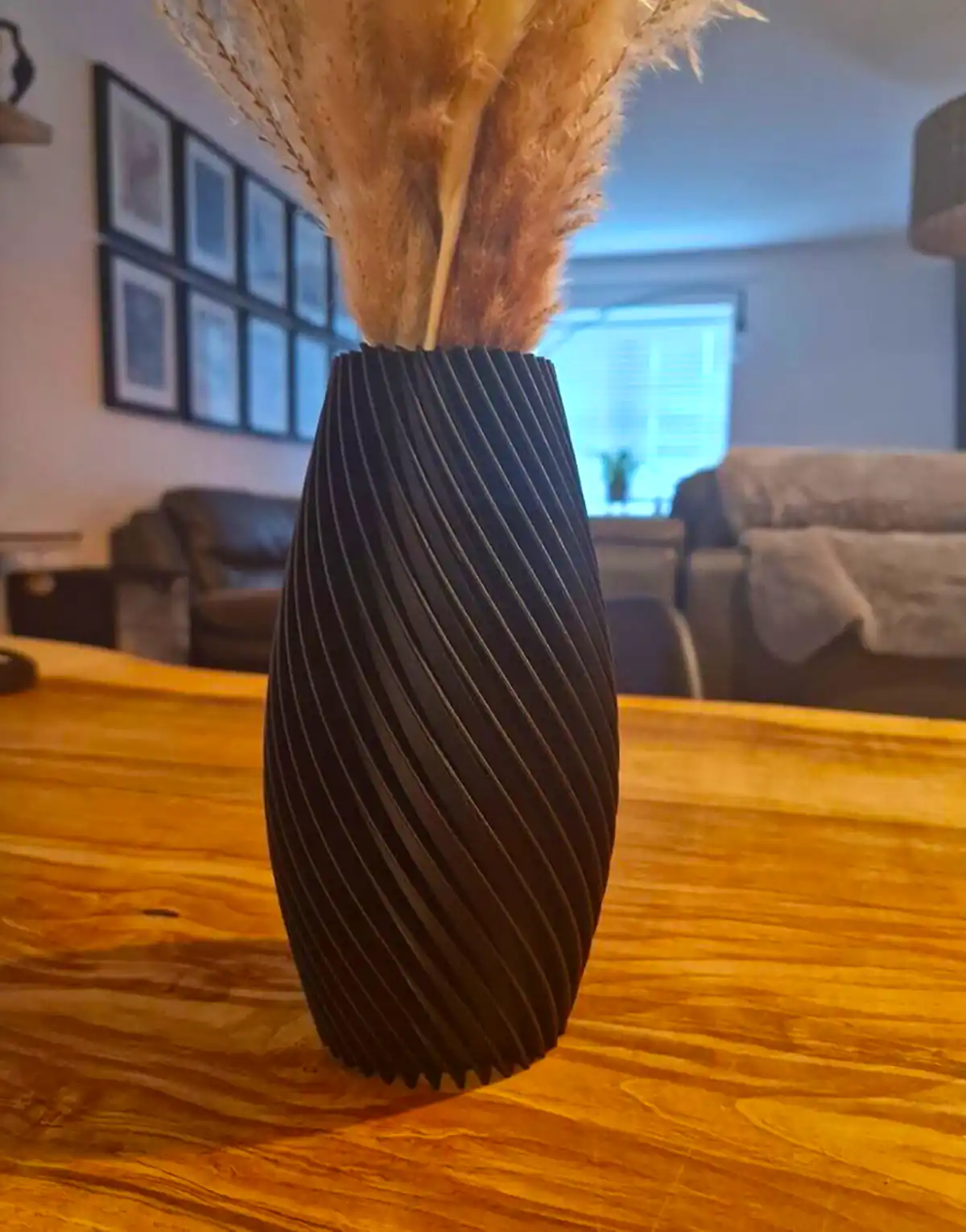 گلدون خاص و مدرن