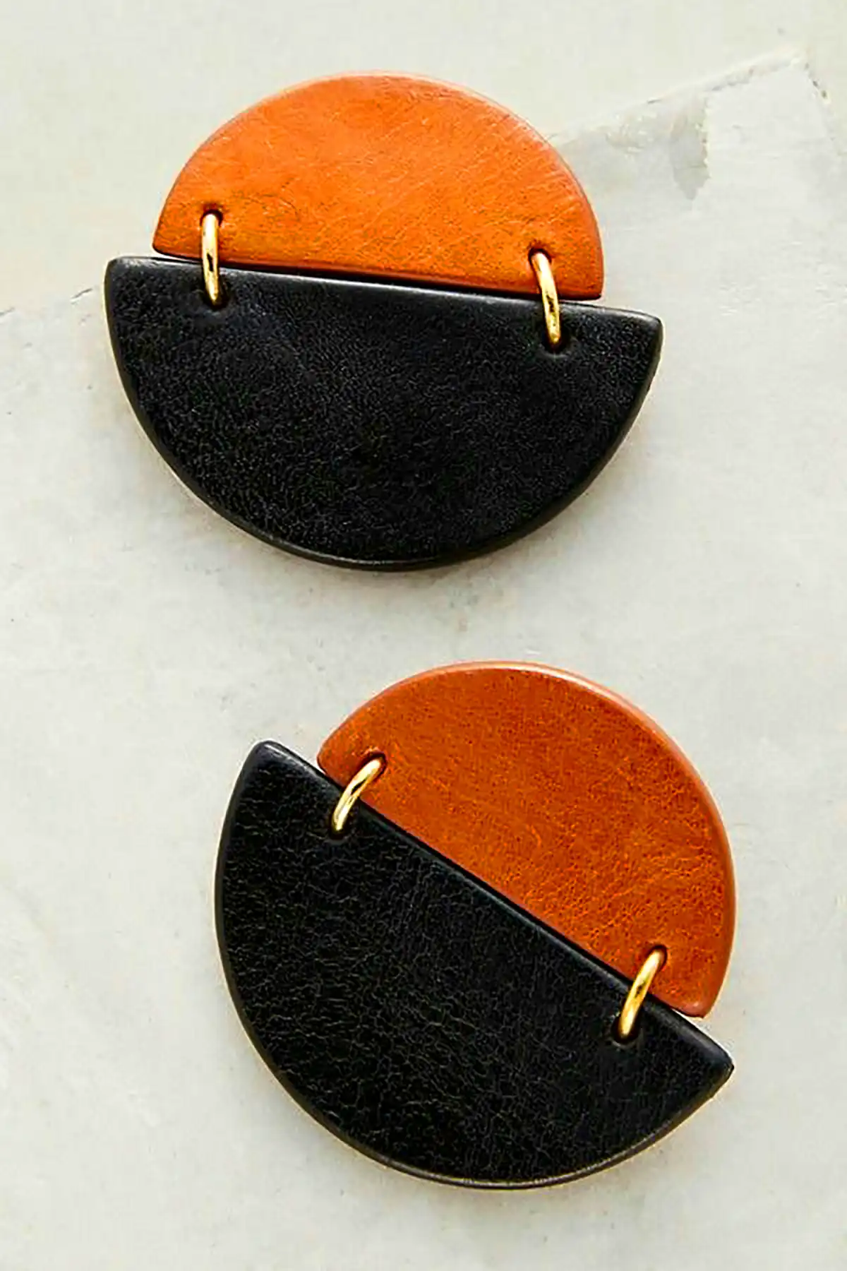 گوشواره چرمی خلاقانه