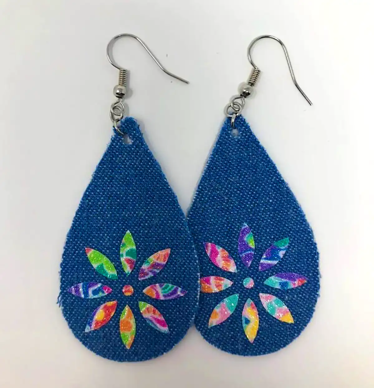 گوشواره خلاقانه جین