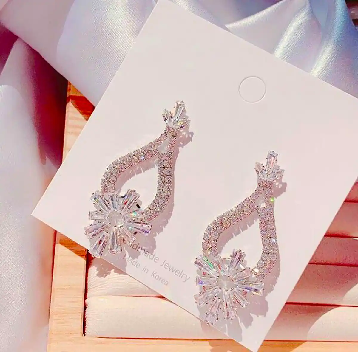 گوشواره ترند زیبا دخترانه