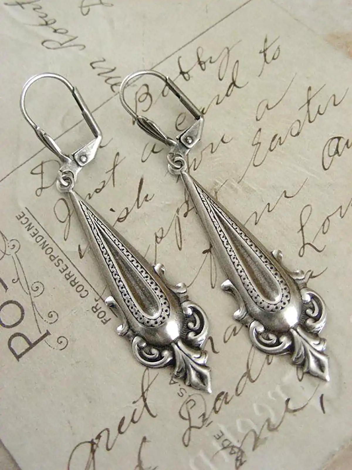 گوشواره وینتیج کیوت