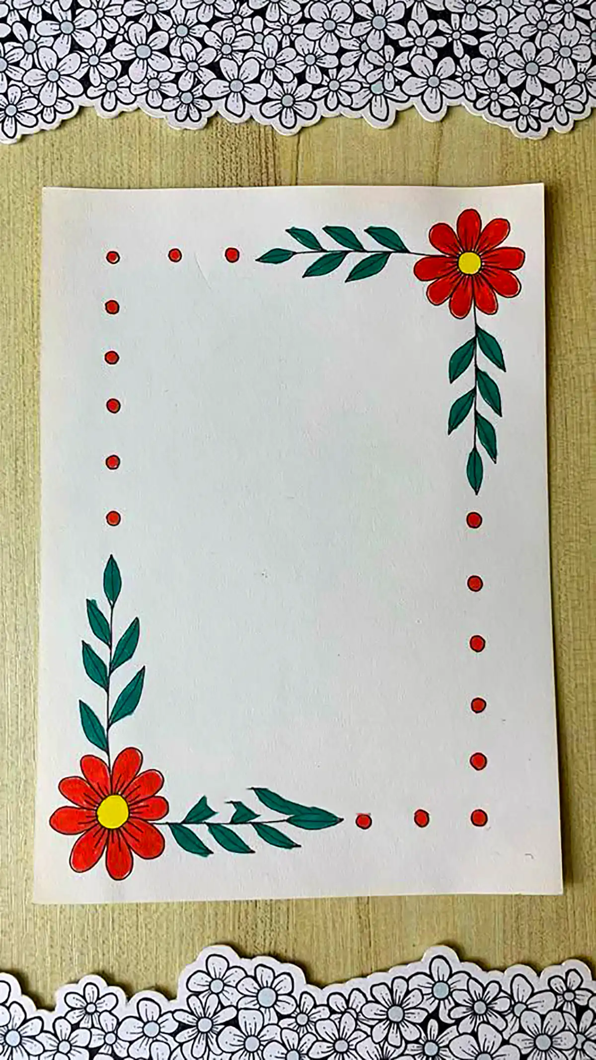 حاشیه ساده برای دفتر مشق