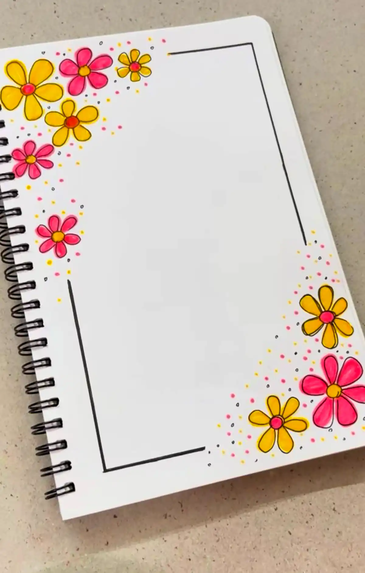 حاشیه ساده برای دفتر مشق