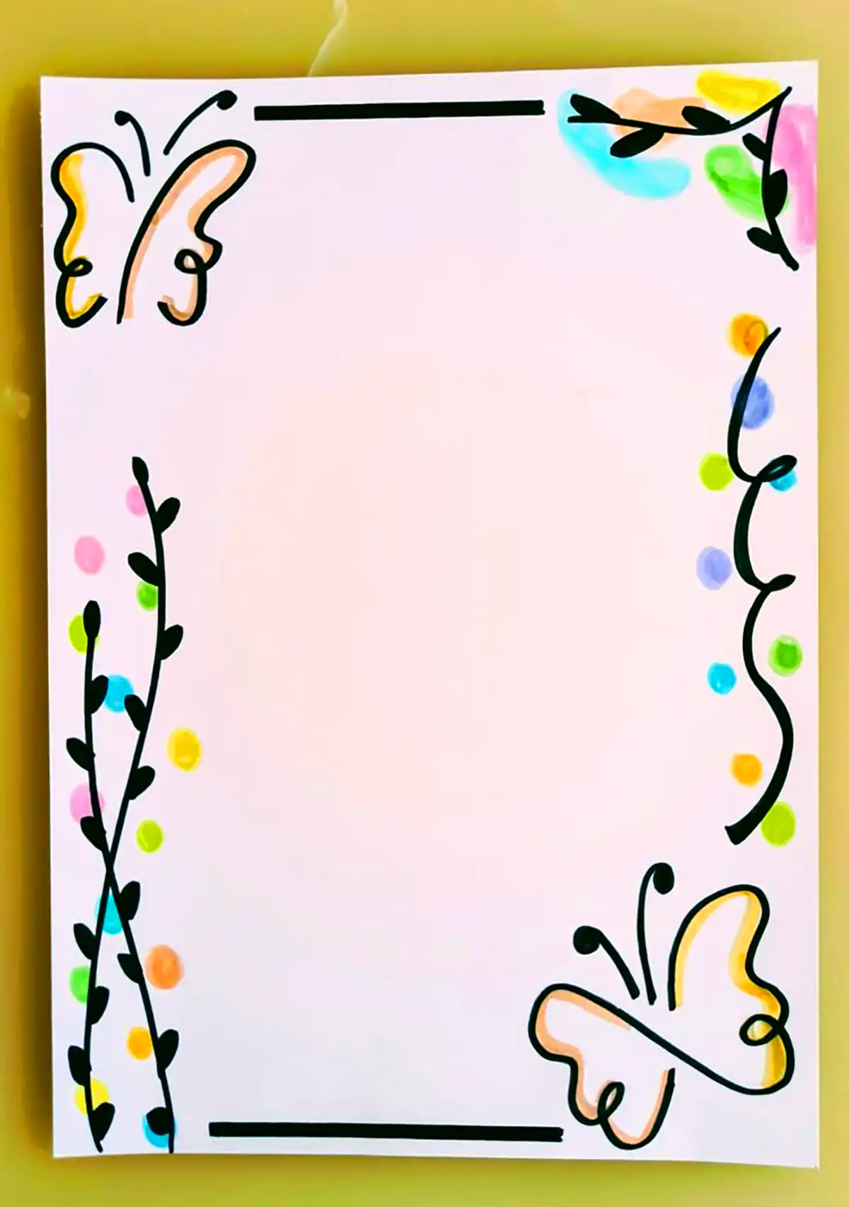 حاشیه ساده برای دفتر مشق