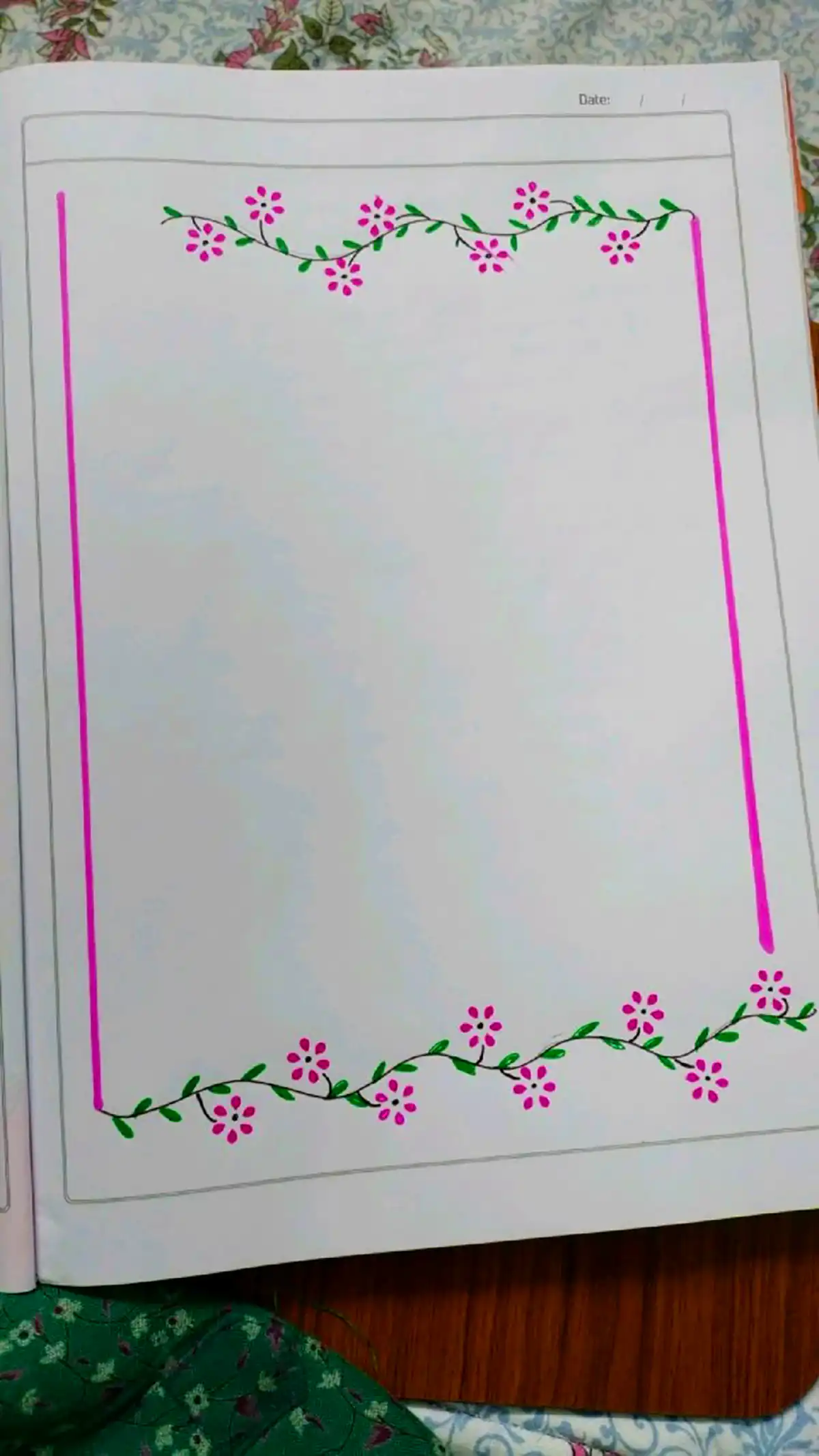 حاشیه ساده برای دفتر مشق