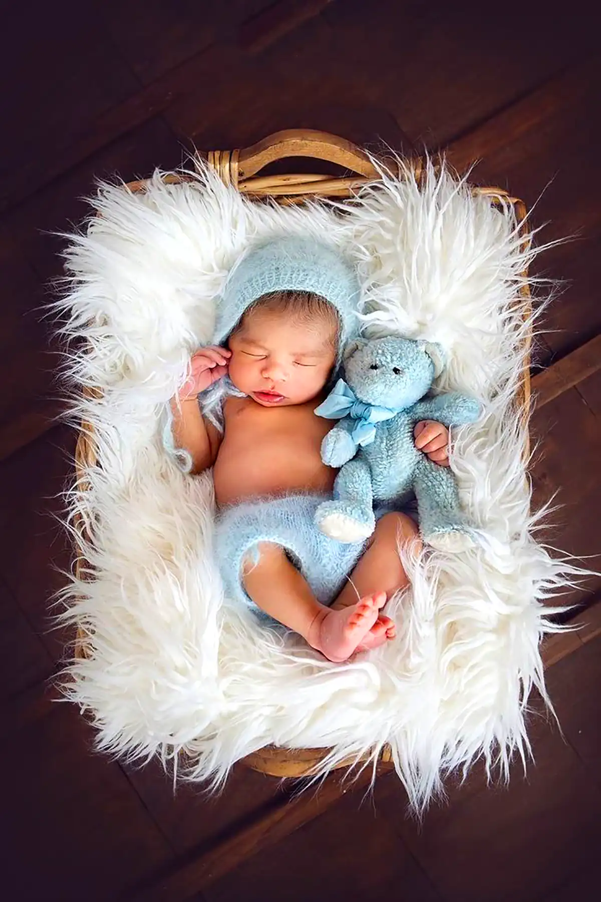 ایده عکاسی آتلیه ای نوزاد در خانه