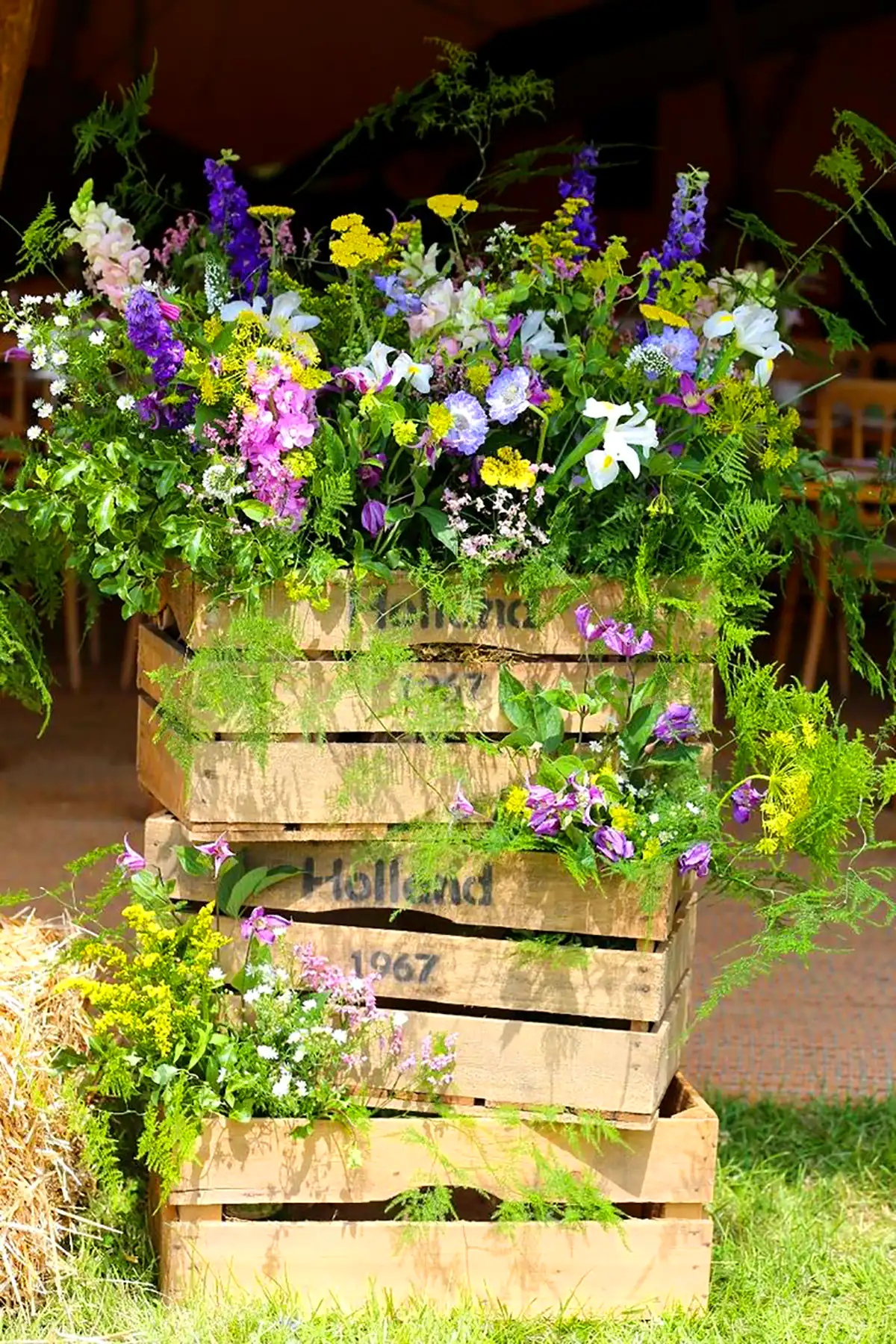 ایده دکوراتیو با جعبه چوبی میوه