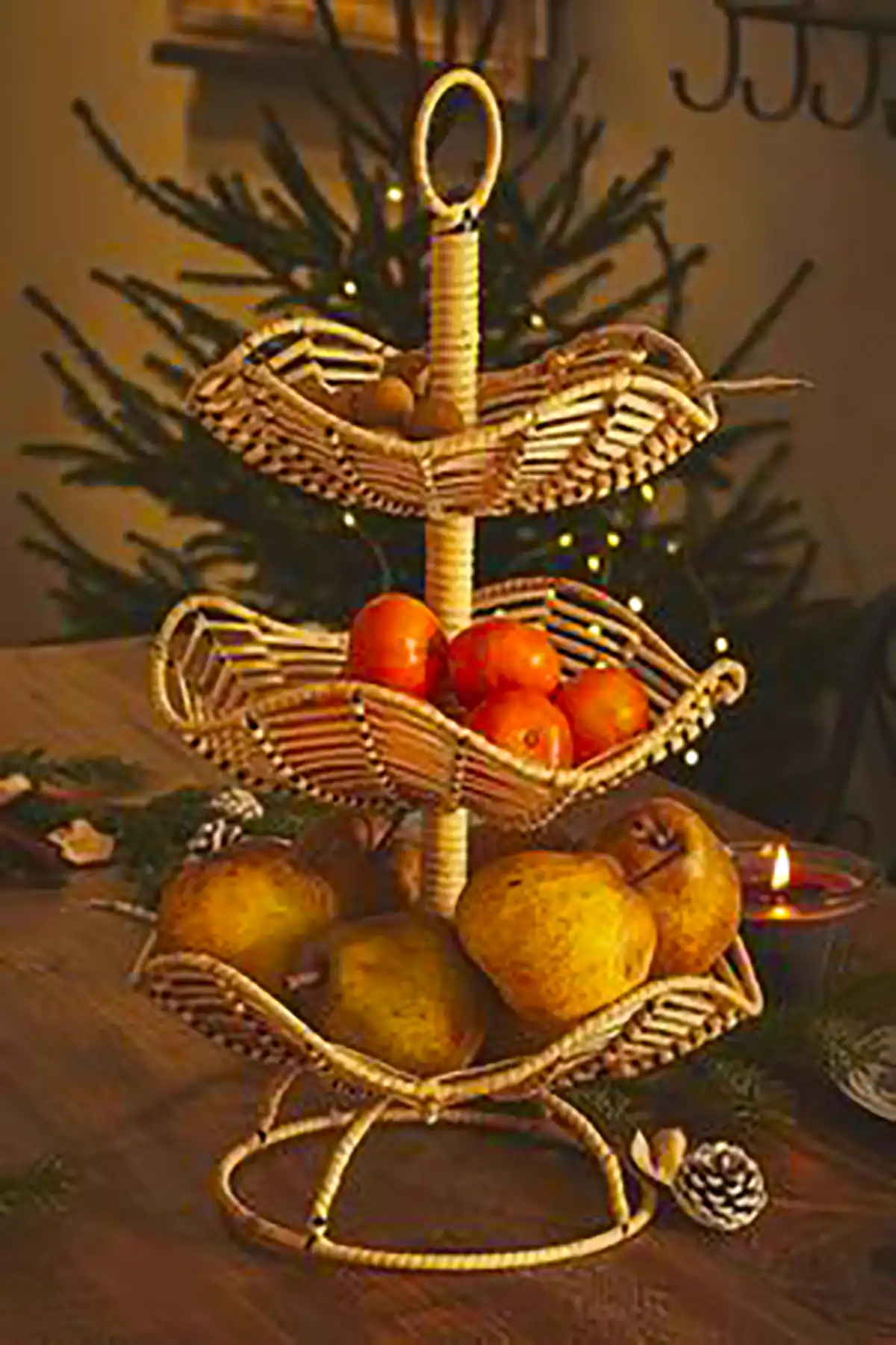 جا میوه ای حصیری