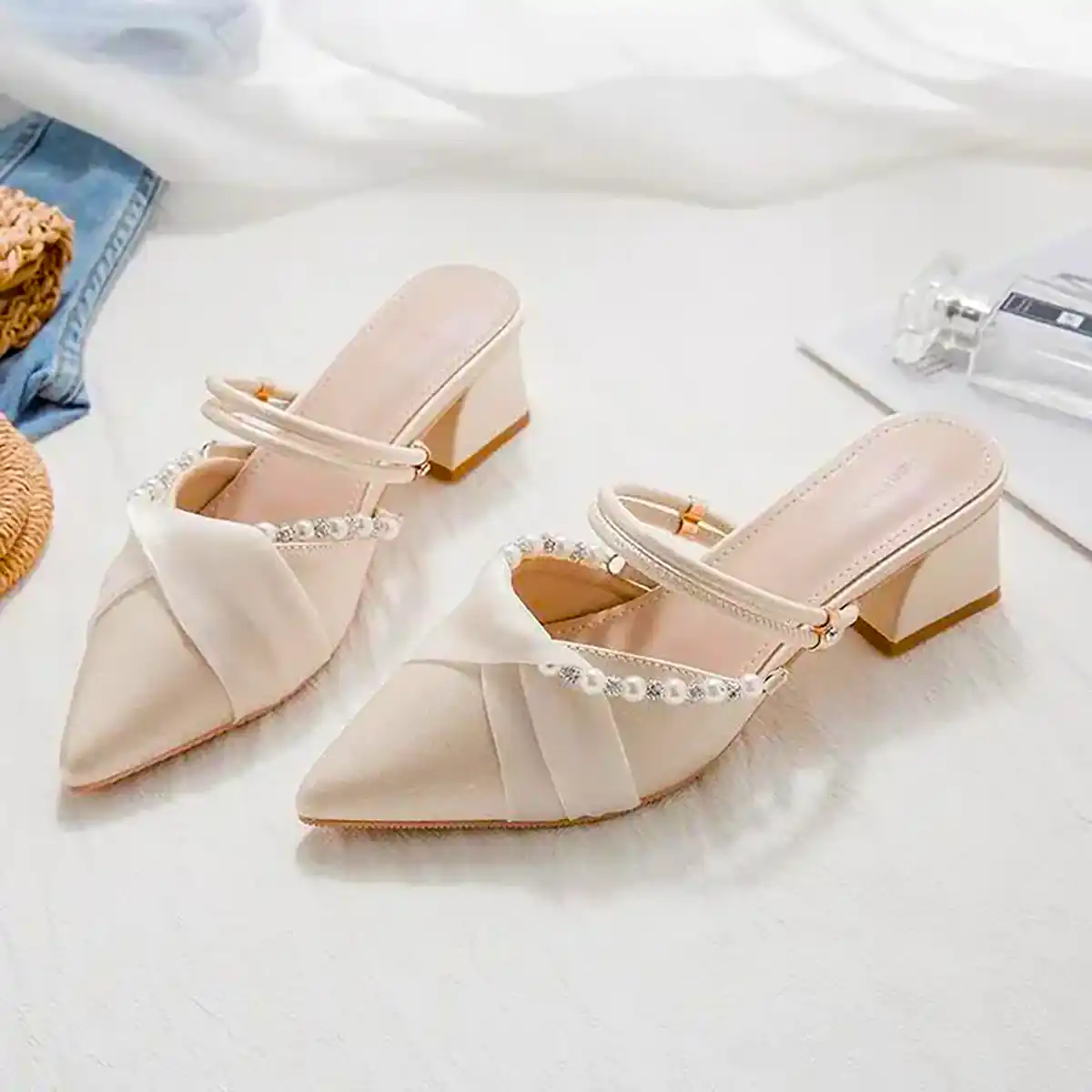 کفش مجلسی سفید