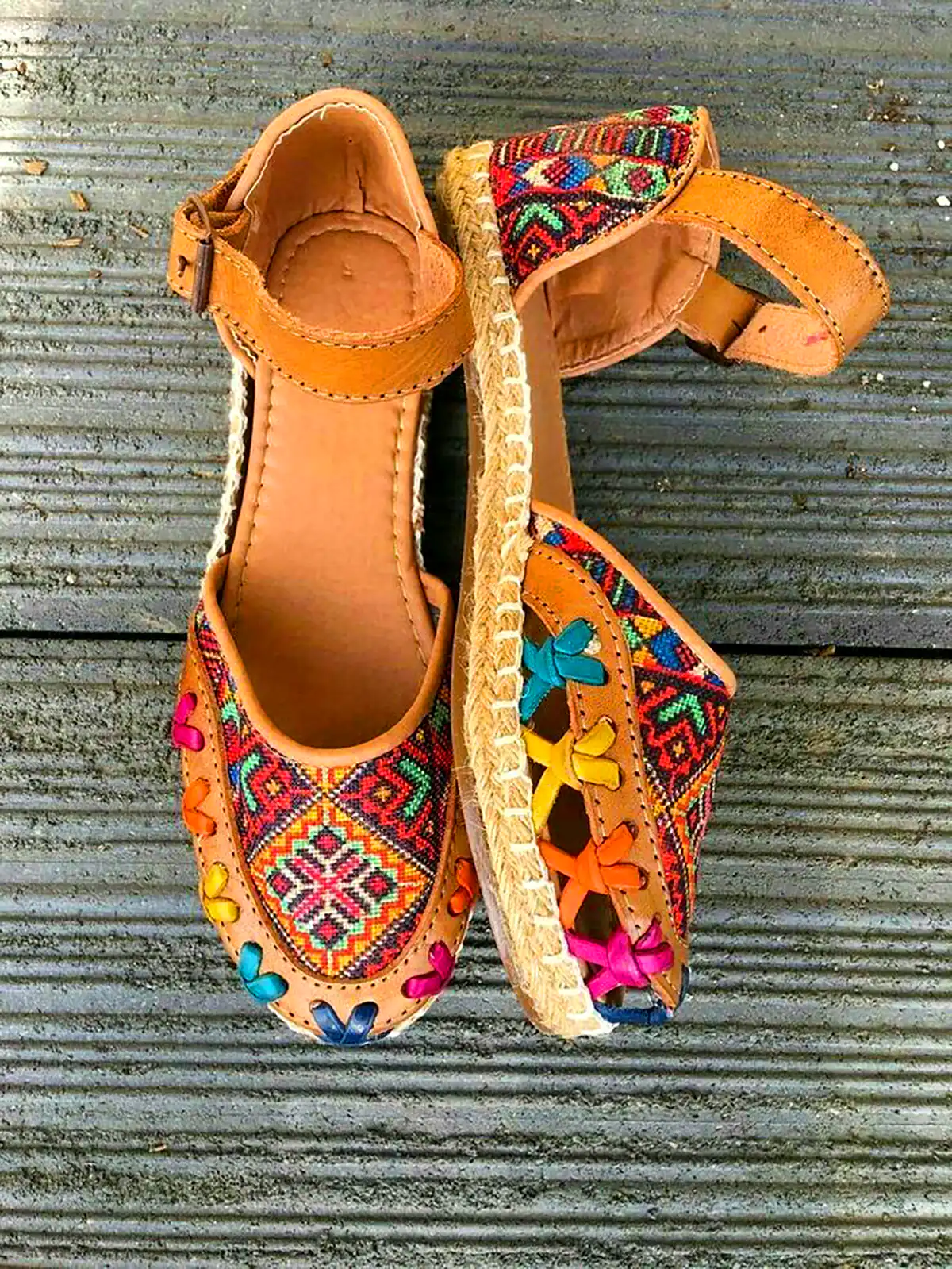 کفش شیک سنتی