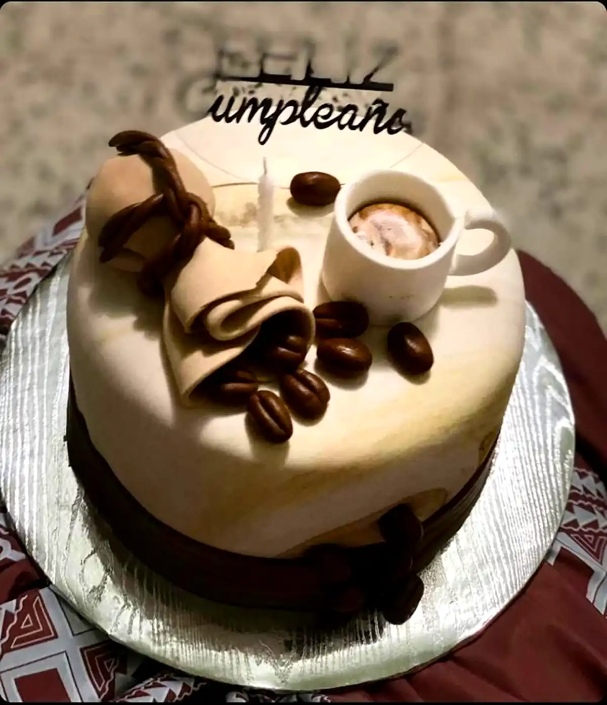 کیک تولد با طرح قهوه