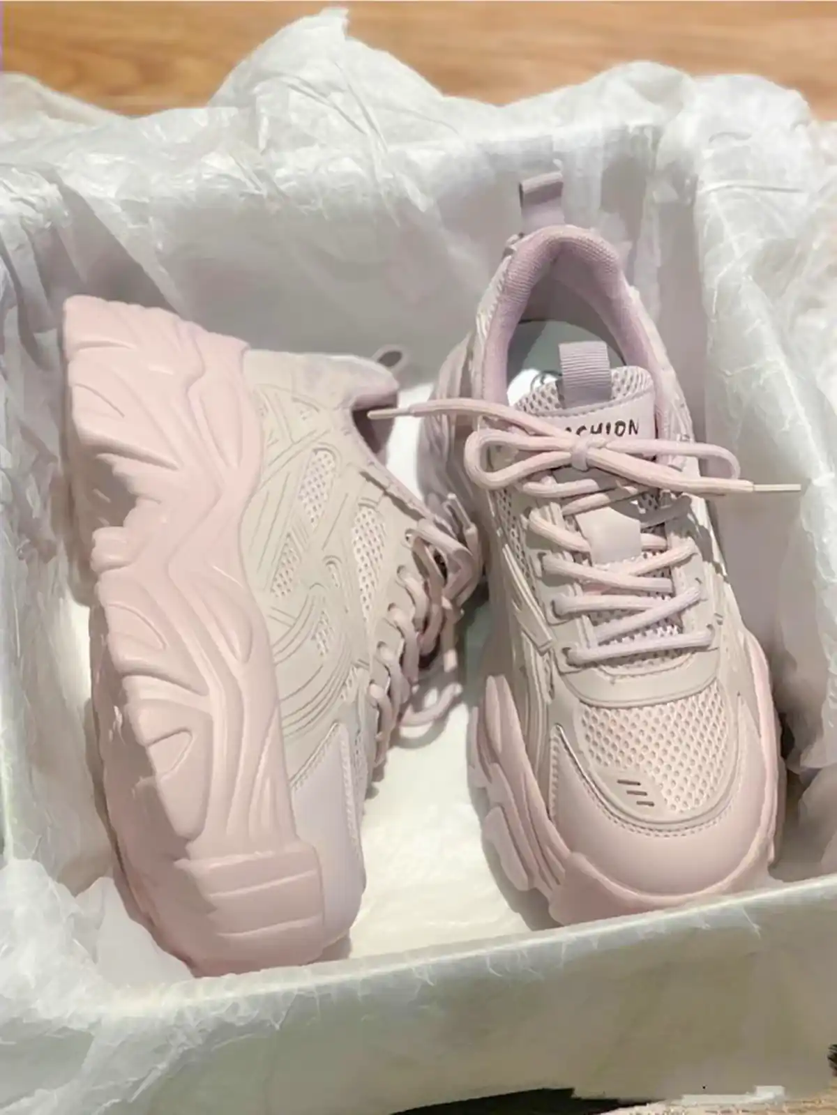 کتونی شیک اسپرت دخترانه