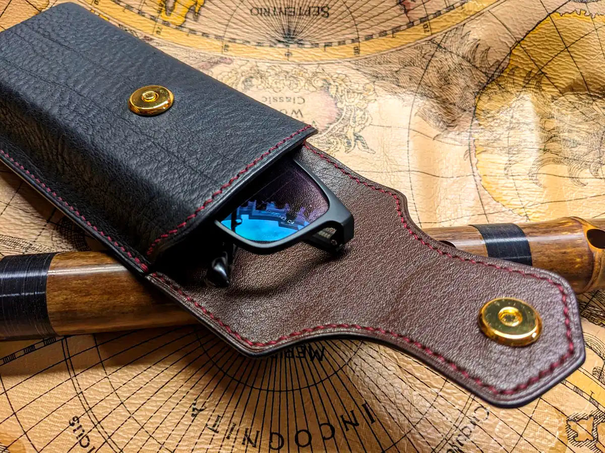 کیف عینک چرمی