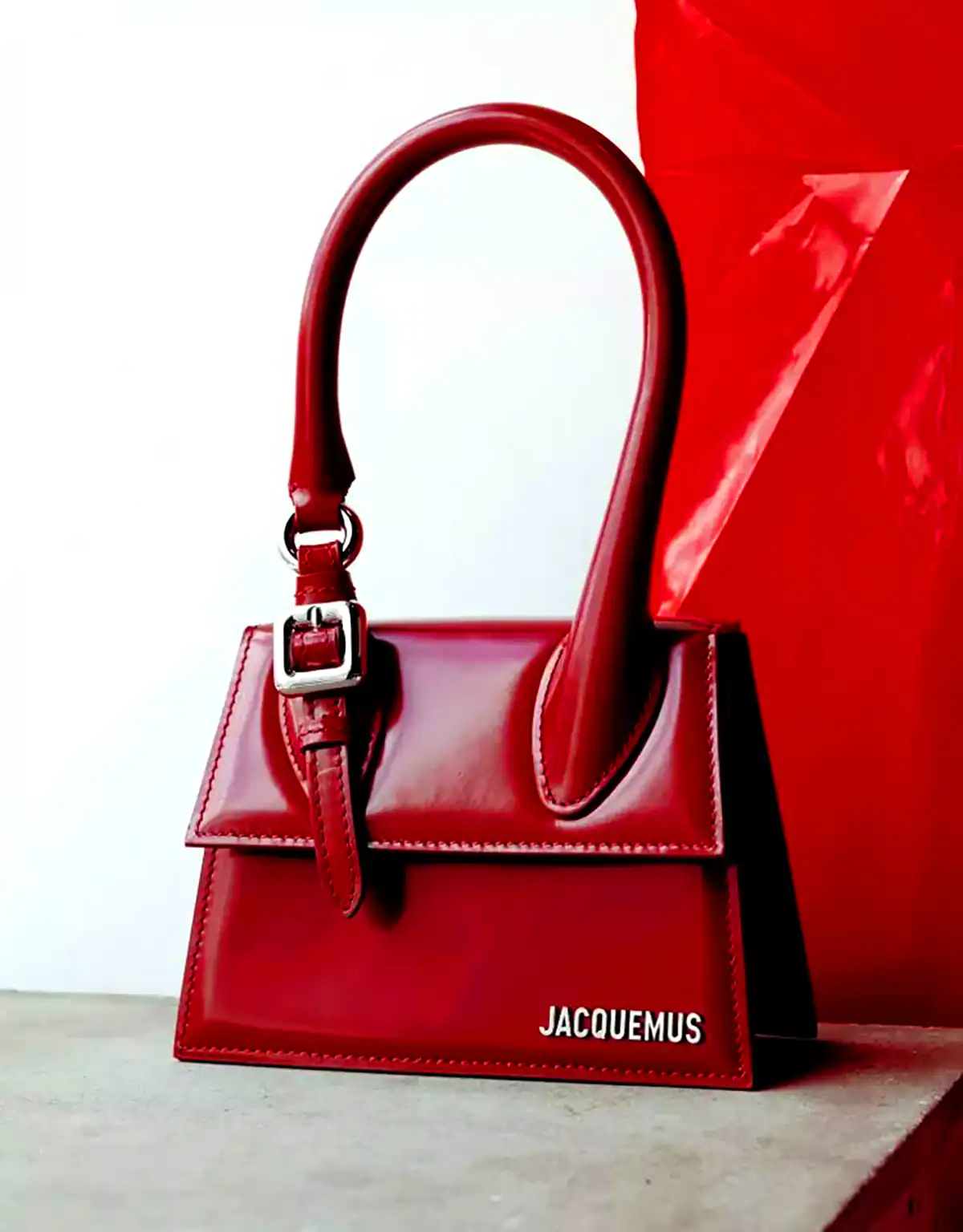 کیف قرمز مجلسی