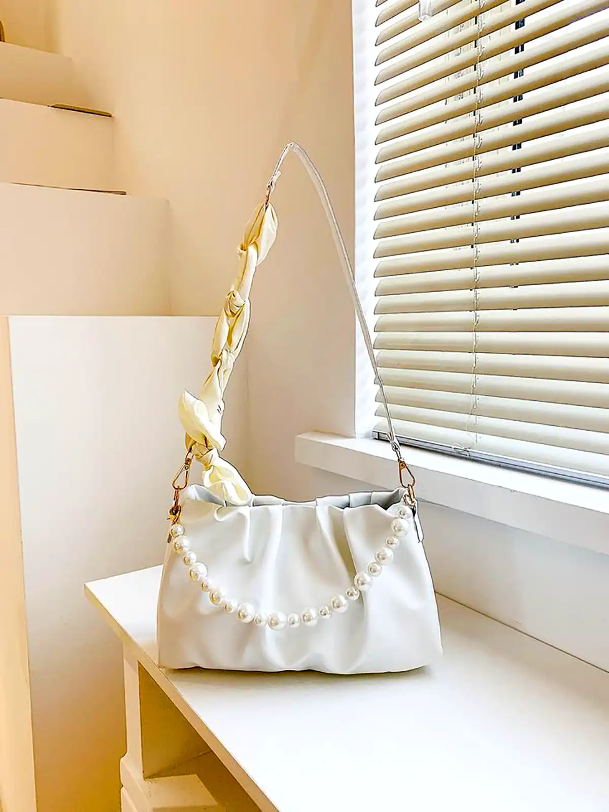 کیف سفید تینیجری