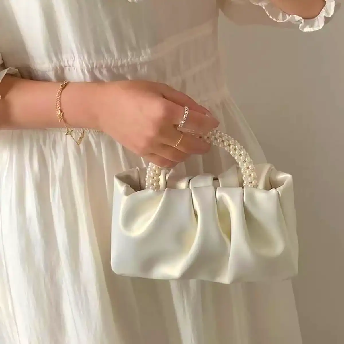 کیف سفید تینیجری