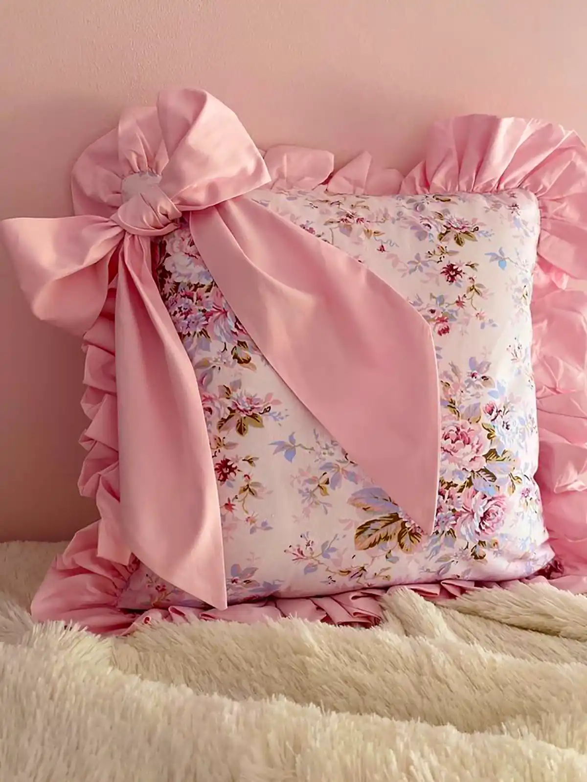 کوسن فانتزی شیک