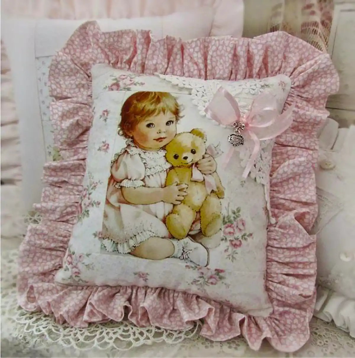 کوسن فانتزی شیک