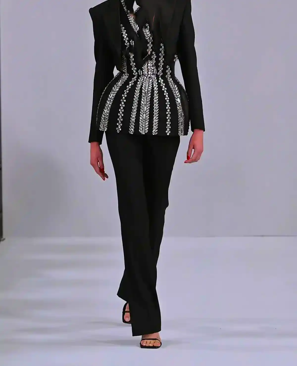 کت منجوق دوزی شده زیبا