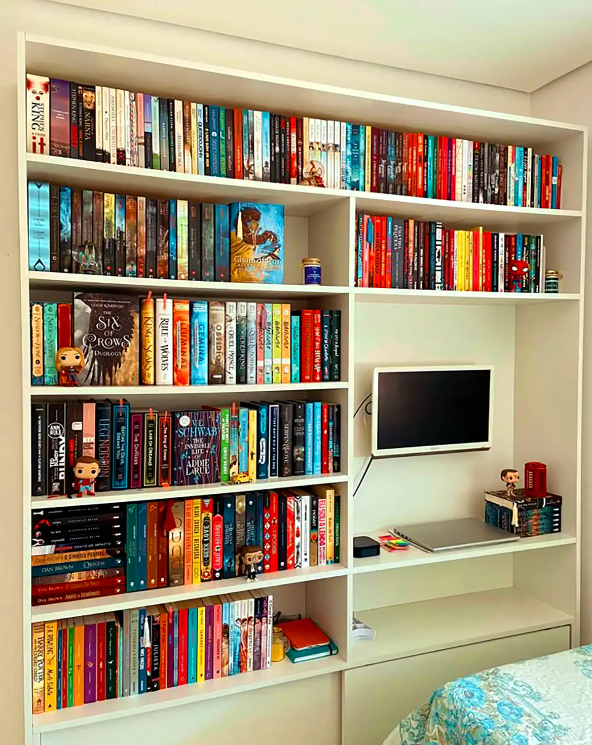 کتابخانه شیک چوبی