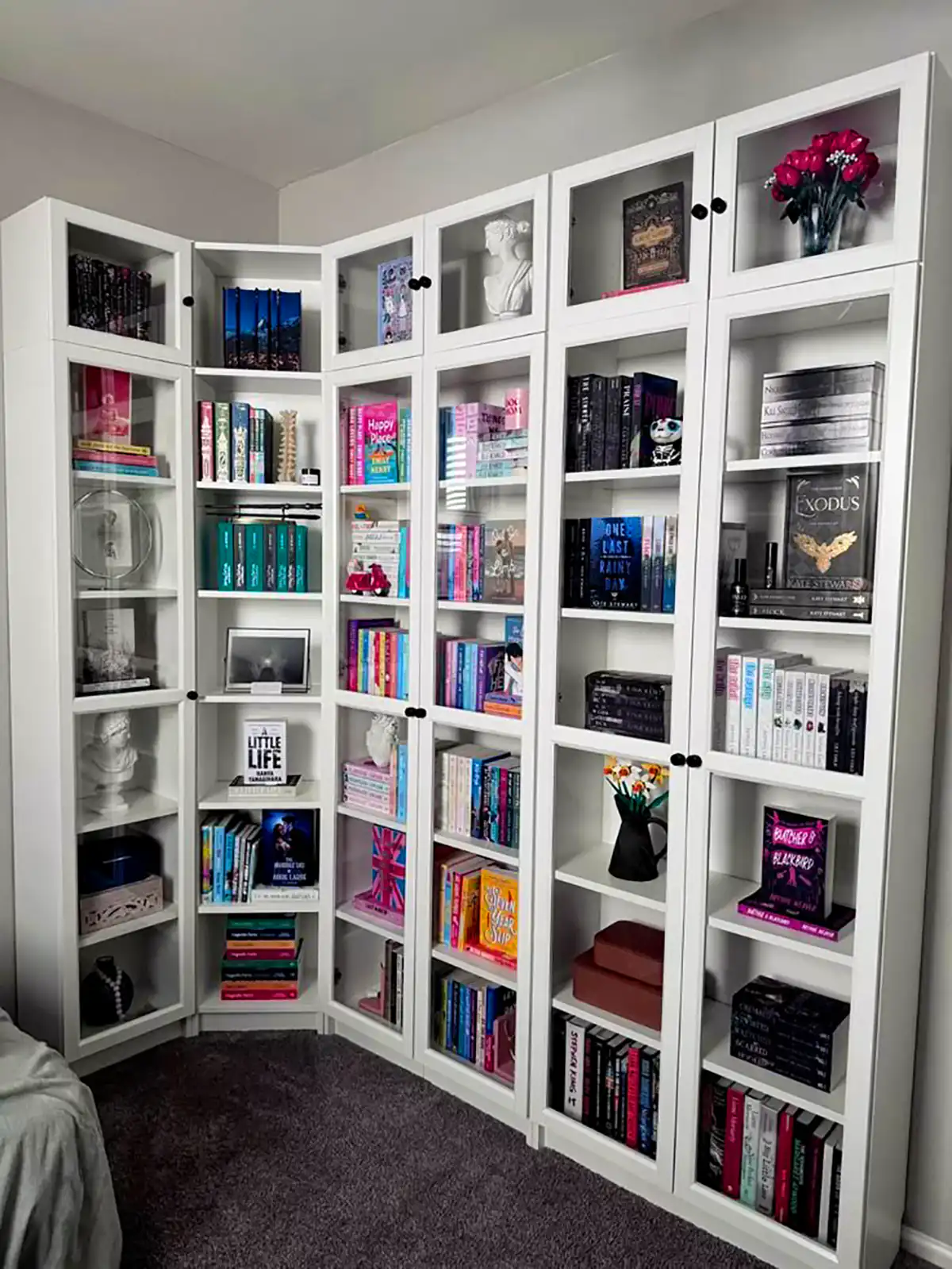 کتابخانه شیک چوبی