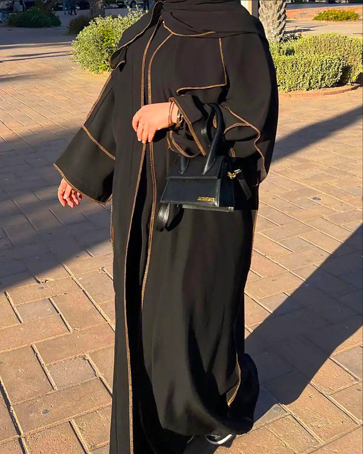 مانتو عبایی مشکی ترند جدید