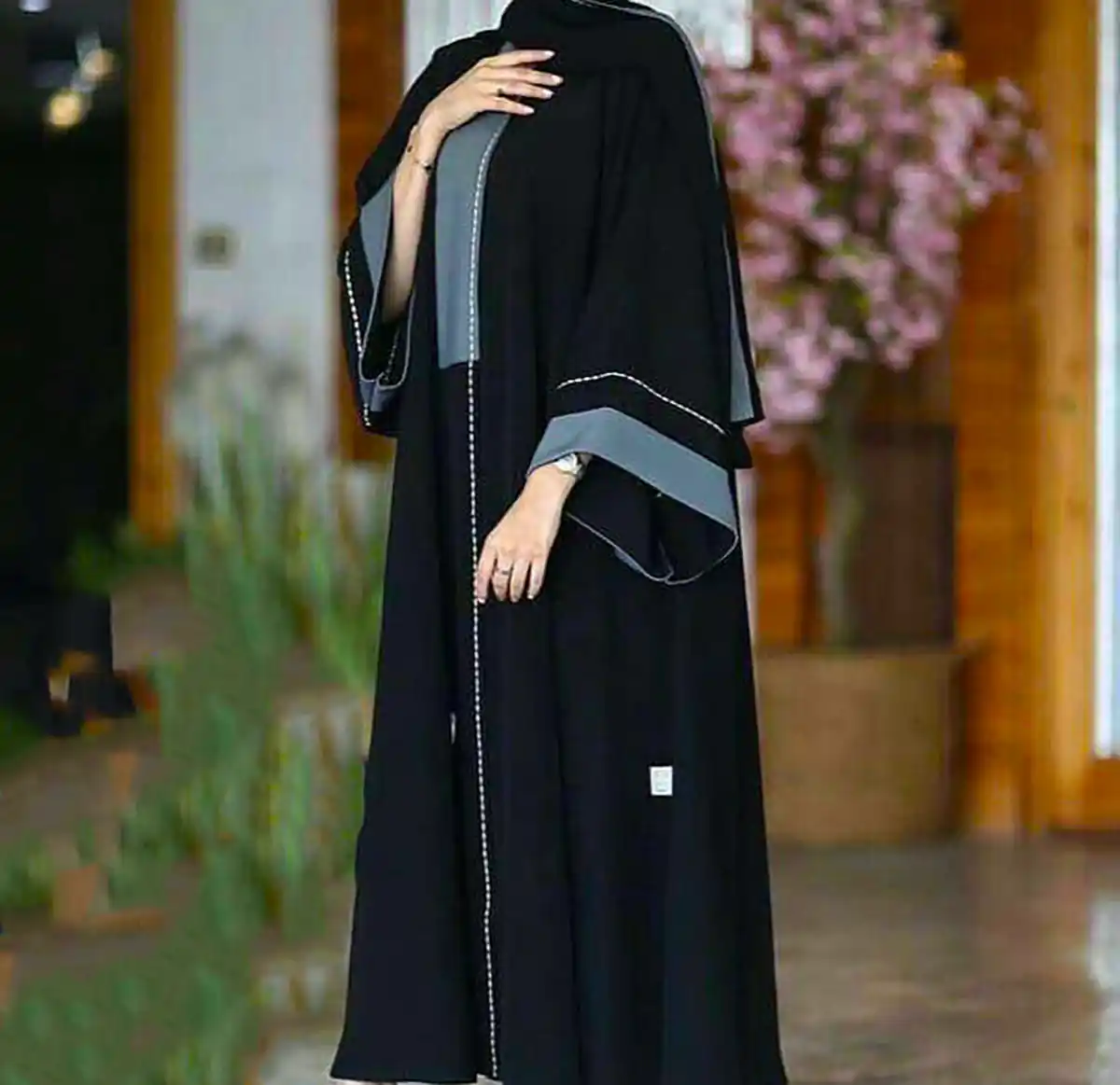 مانتو عبایی مشکی ترند جدید