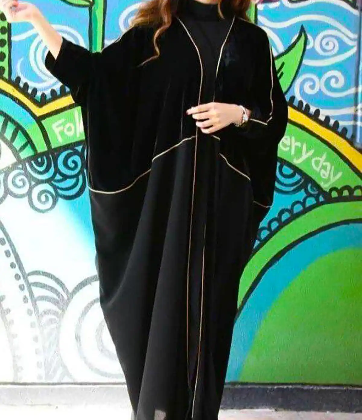 مانتو عبایی مشکی ترند جدید