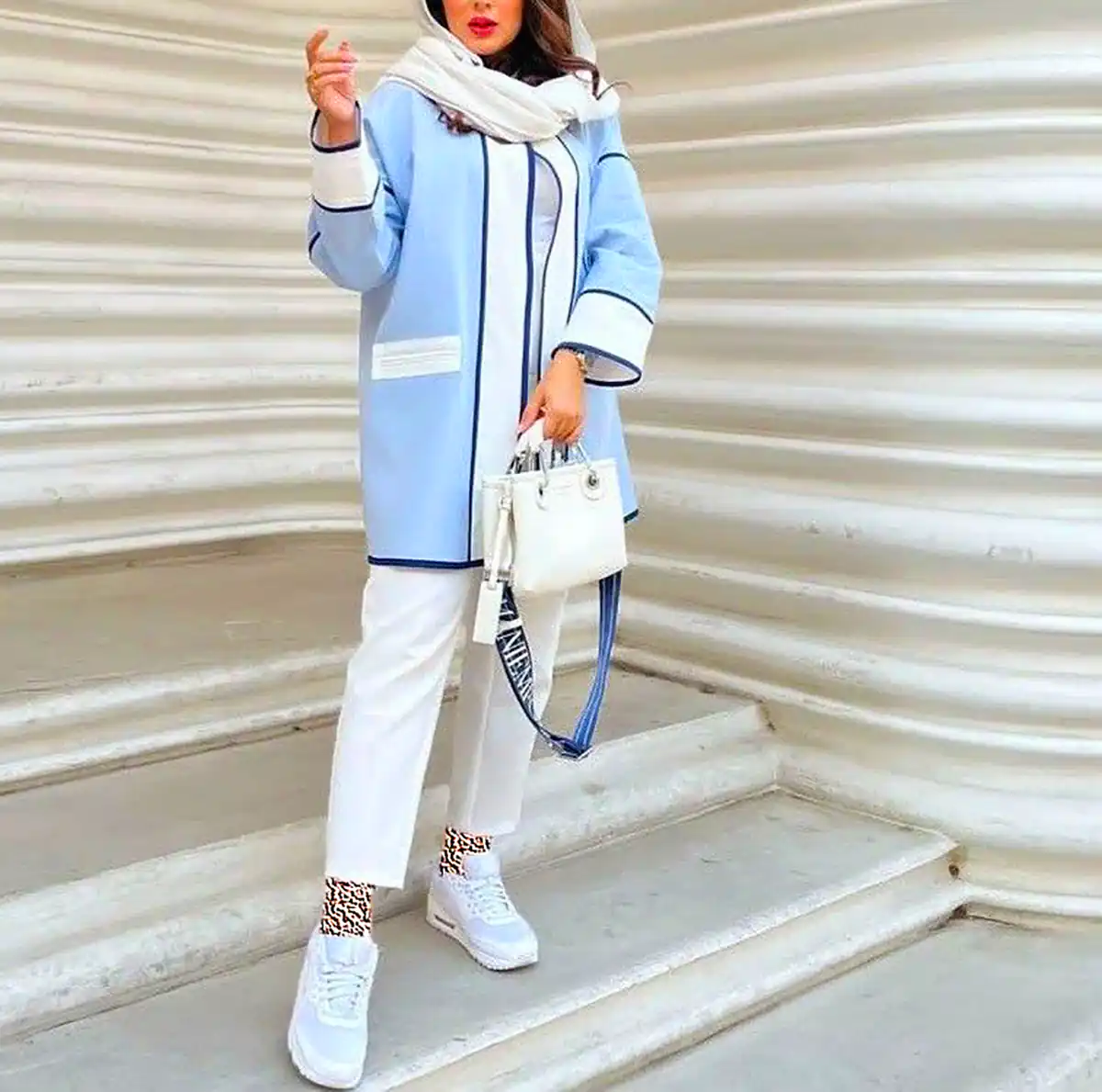 مانتو آبی رنگ برای عید