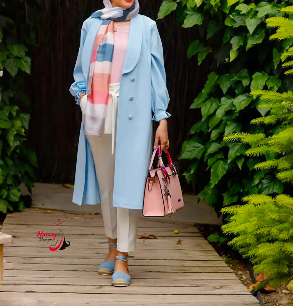 مانتو آبی رنگ برای عید