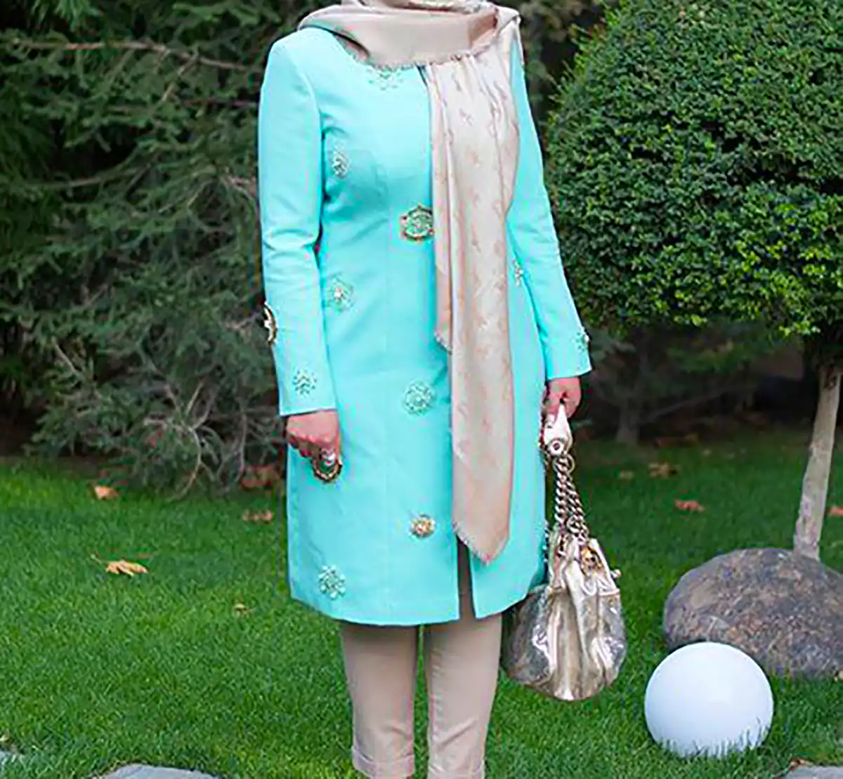 مانتو آبی رنگ برای عید