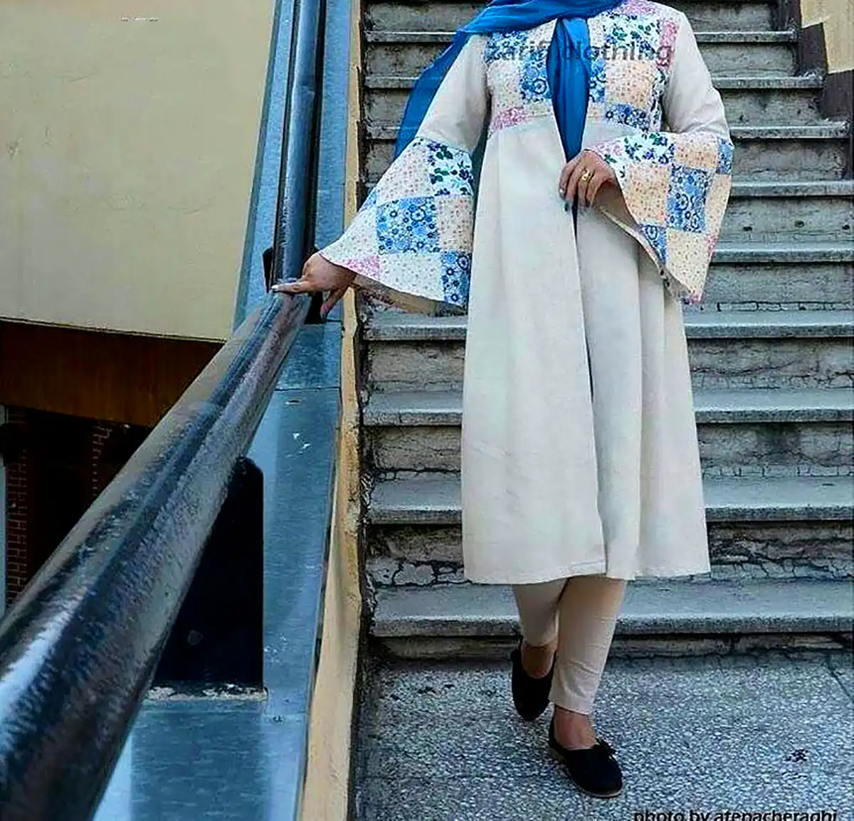 مانتو آبی طرح سنتی