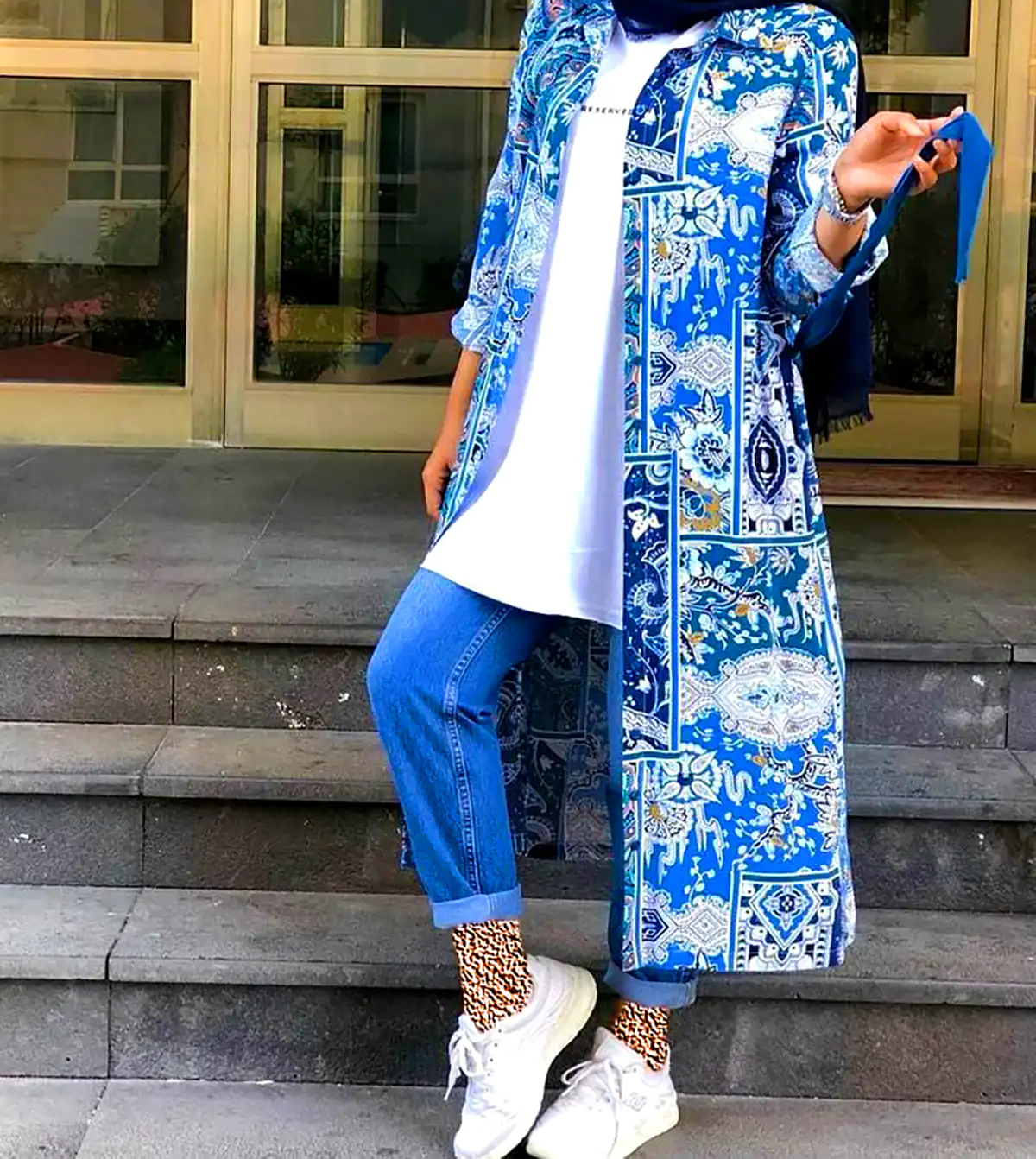 مانتو آبی طرح سنتی