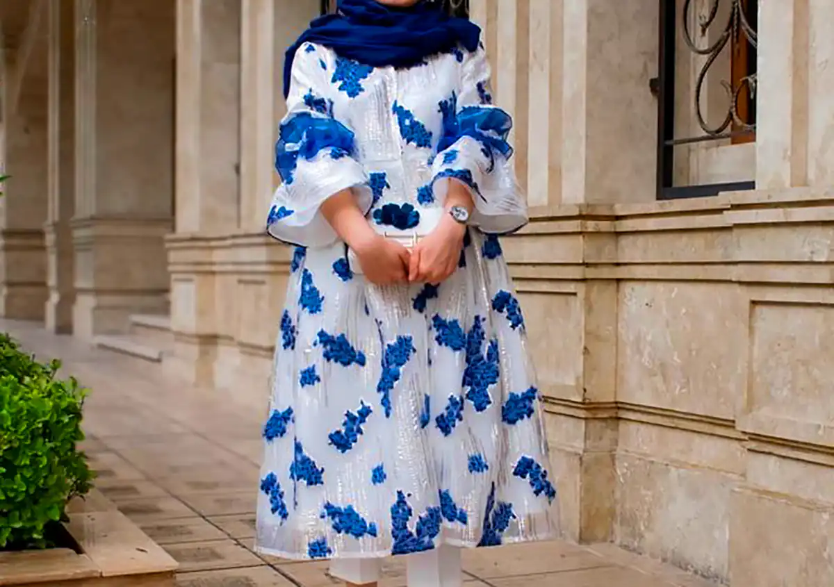 مانتو آبی طرح سنتی