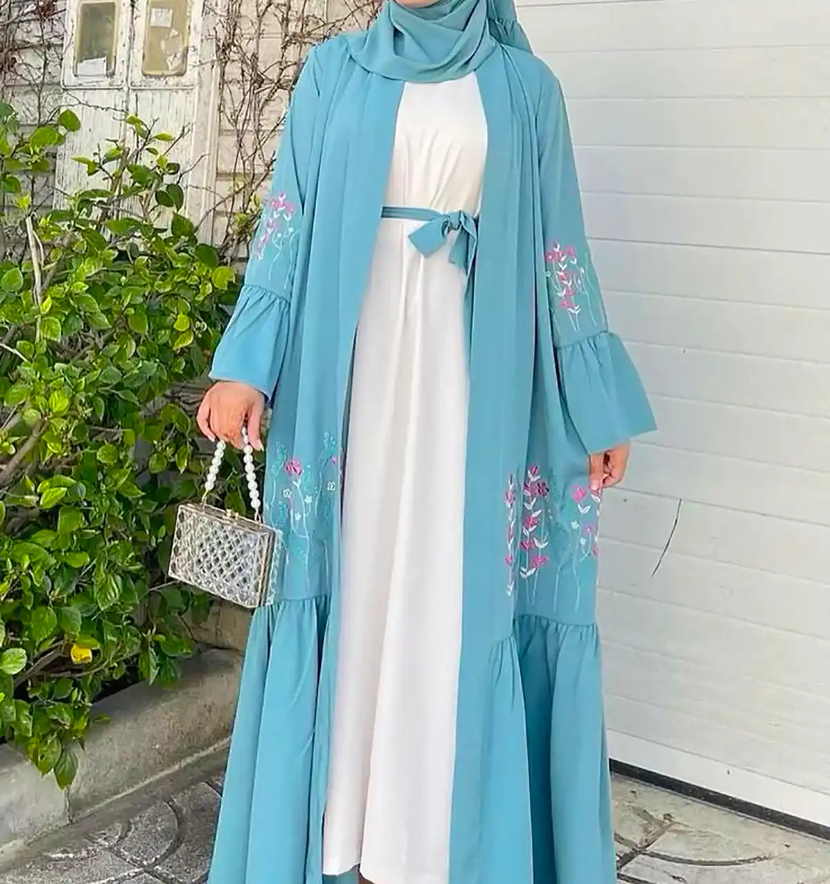 مانتو بلند پایین چین دار شیک