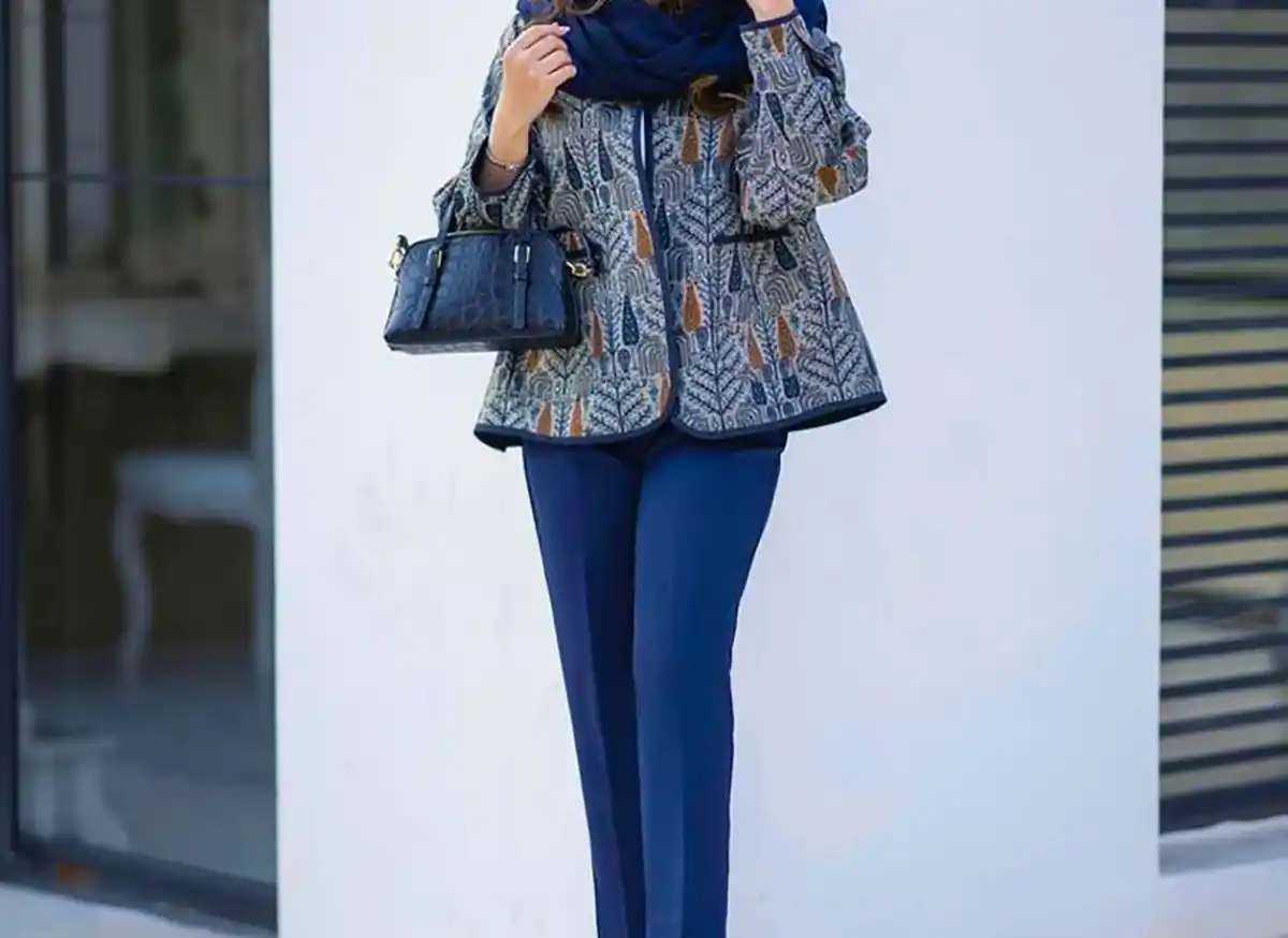 مانتو کوتاه سوزن دوزی زیبا