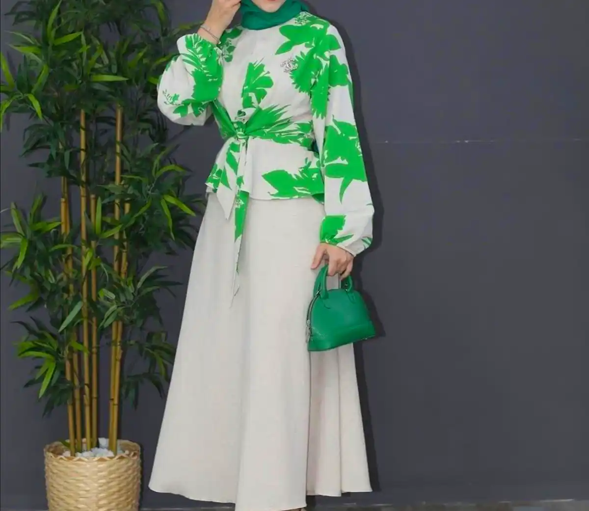 مانتو پیراهنی با تم سبز