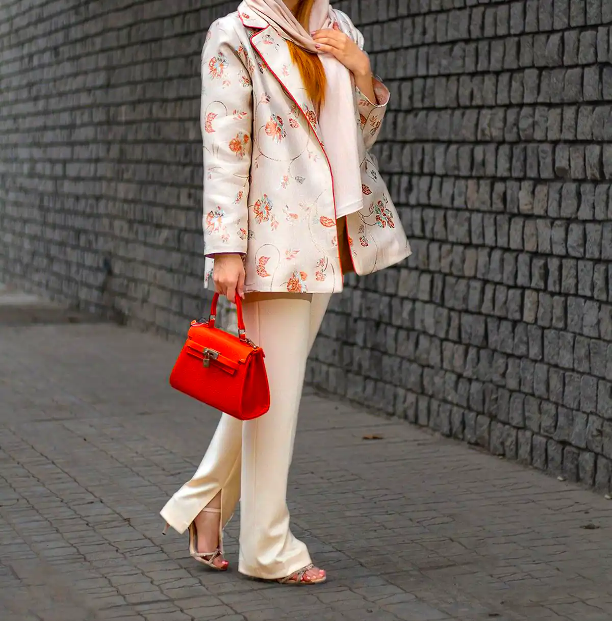 مانتو رنگی ساده و خوش فرم