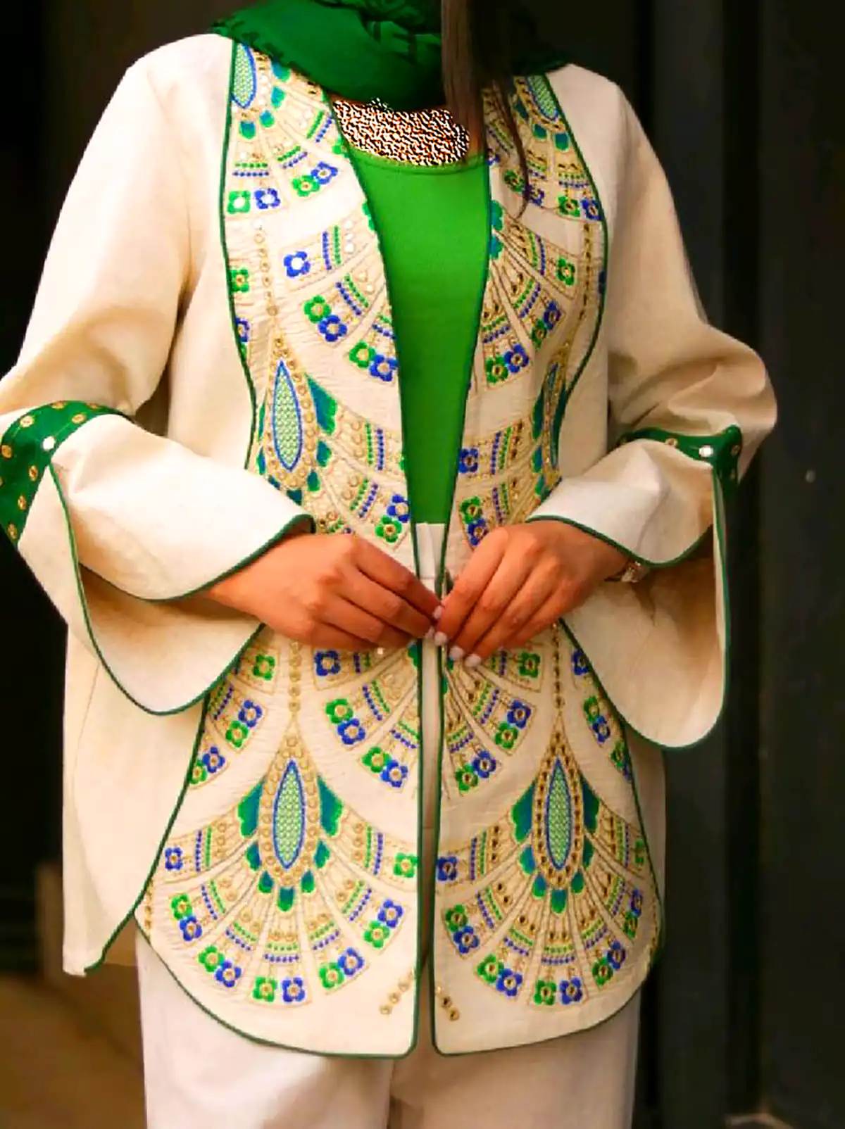 مانتو سنتی شیک