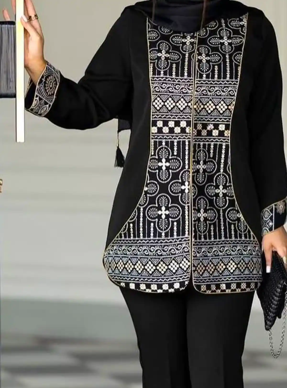 مانتو سوزی دوزی شده شیک