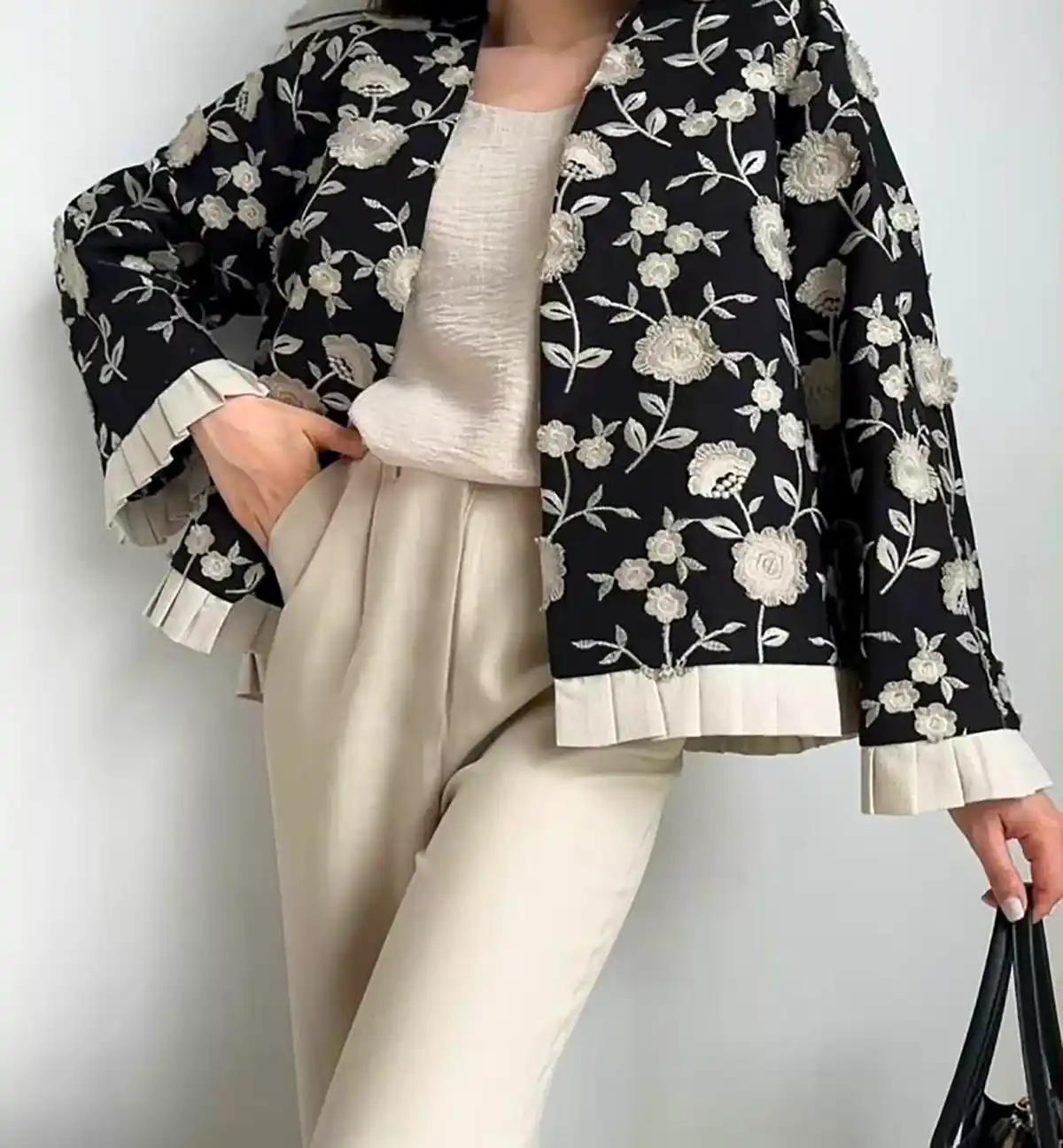 مانتو سوزی دوزی شده شیک