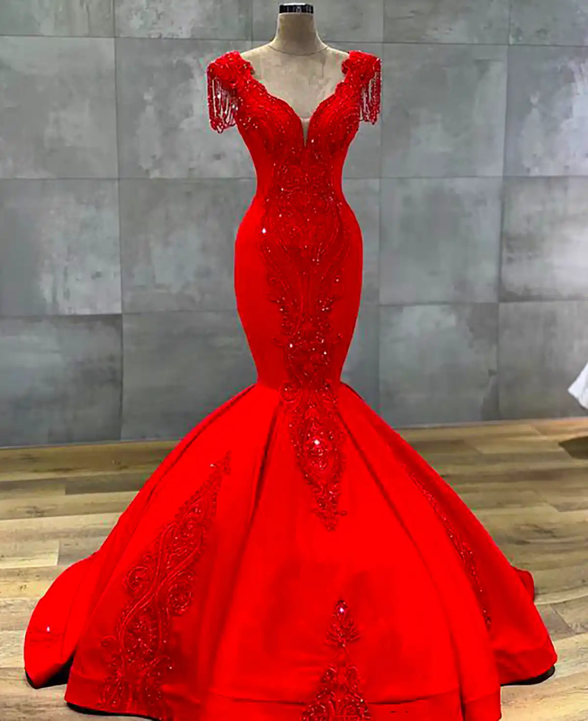 ماکسی مجلسی قرمز جذاب