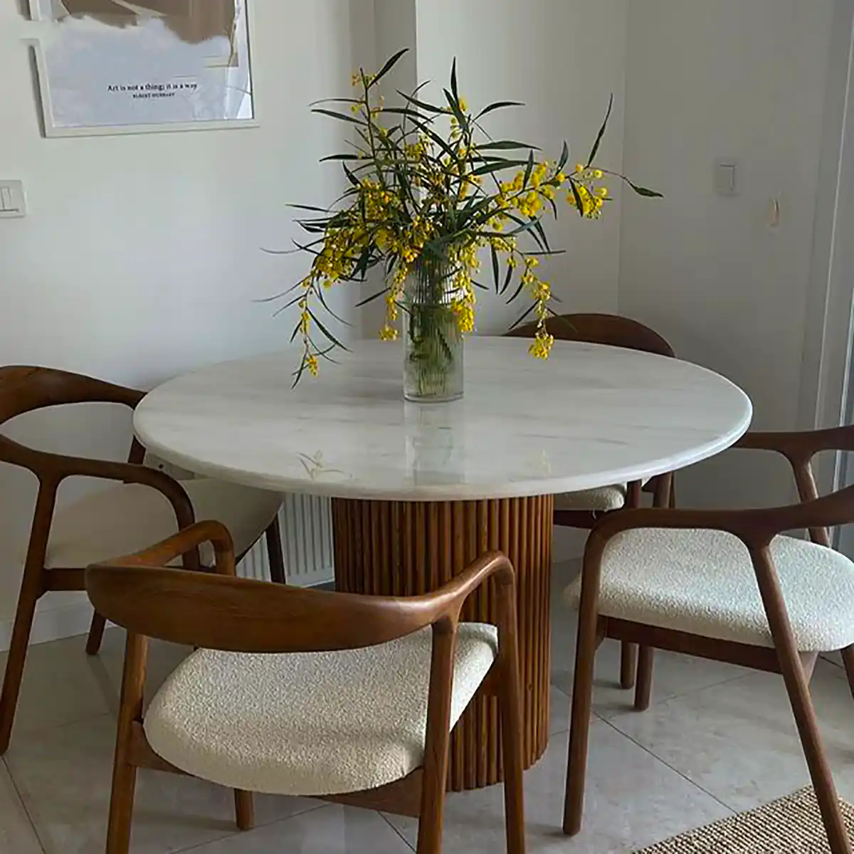 میز غذا خوری کلاسیک