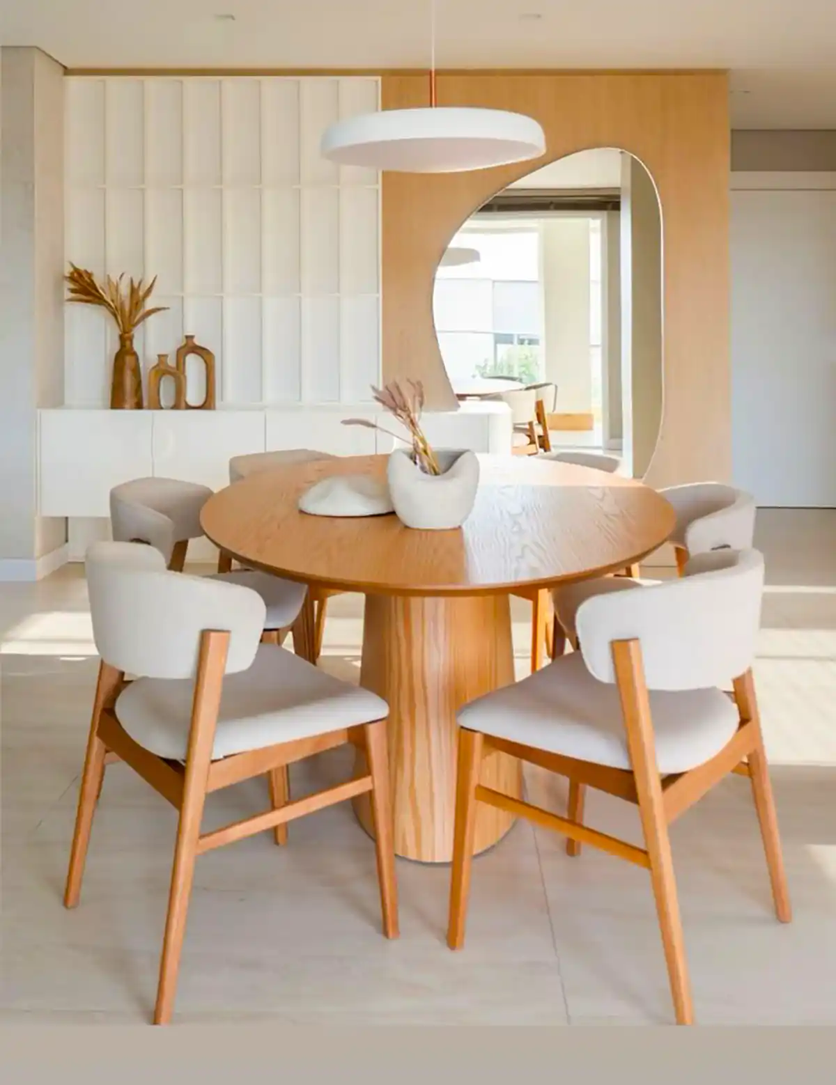 میز غذا خوری کلاسیک