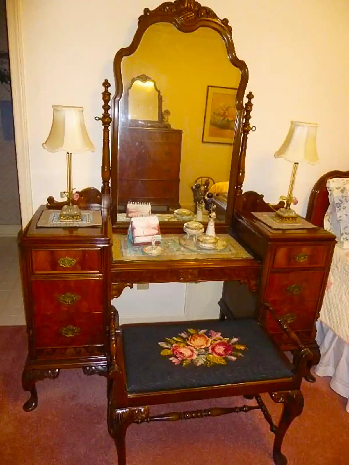 میز کنسول کلاسیک مدرن ترند