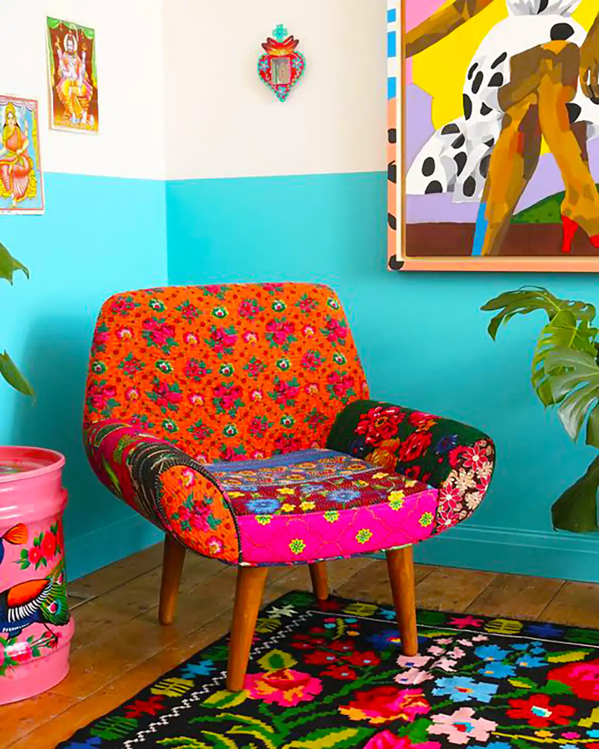 مبل تکی طرحدار