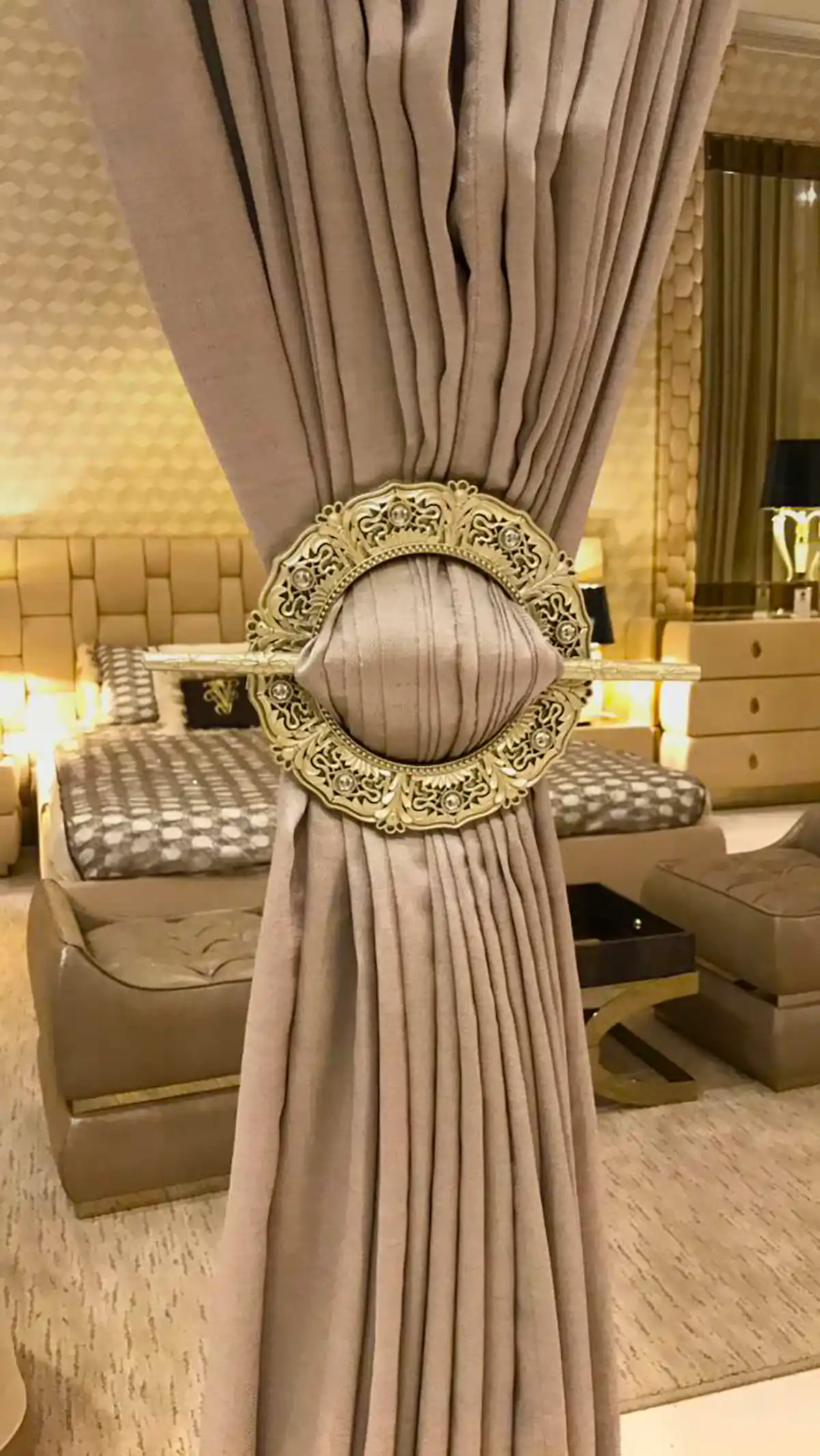 نگهدارنده پرده ترند