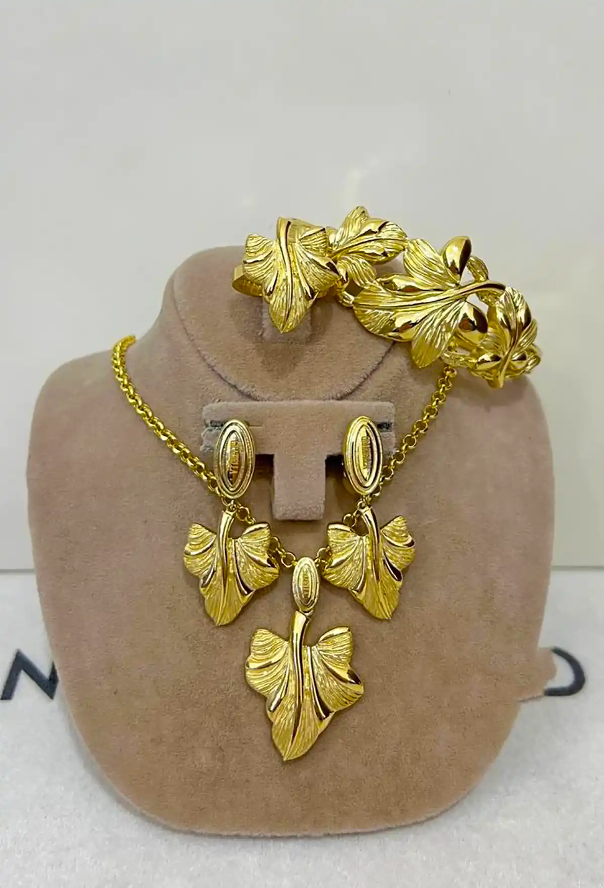 نیم ست نمادار ترند زیبا