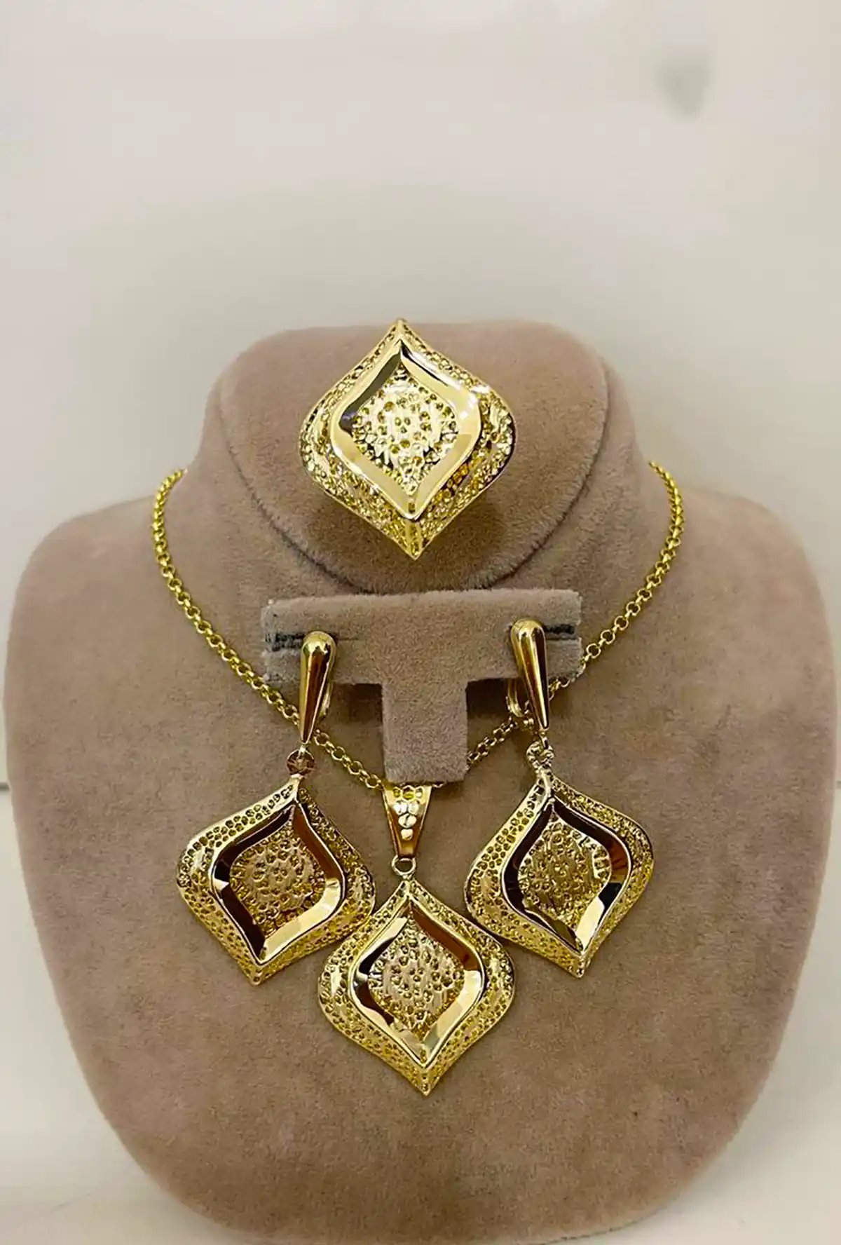 نیم ست نمادار ترند زیبا